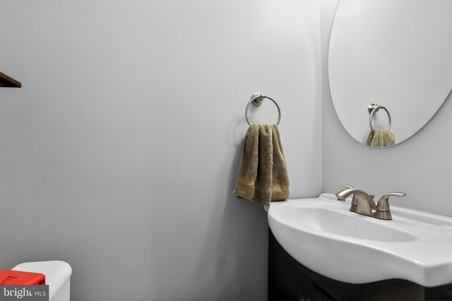 5005 HAWTHORNE ST, Philadelphia, PA 19124