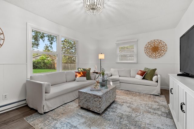 236 E St Joseph Street, Coloma, MI 49038