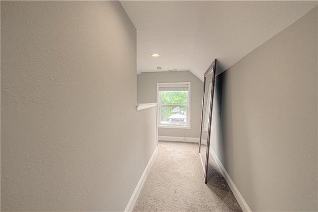 1714 S Overton Avenue, Independence, MO 64052