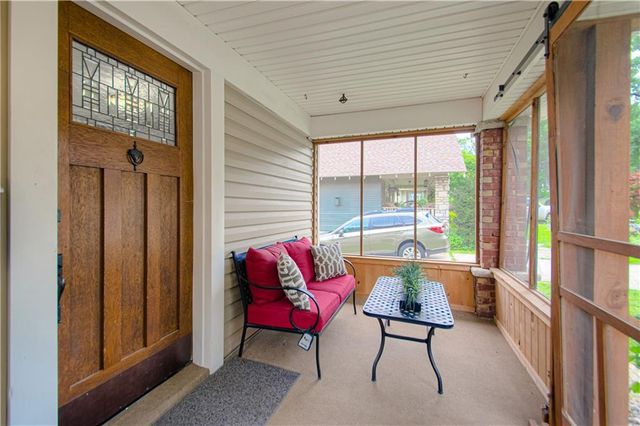 1714 S Overton Avenue, Independence, MO 64052