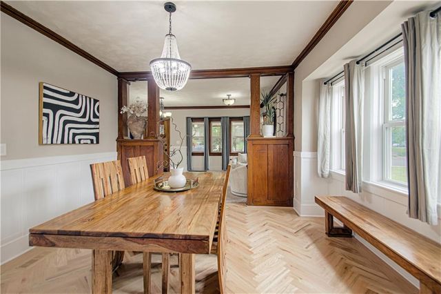 1714 S Overton Avenue, Independence, MO 64052