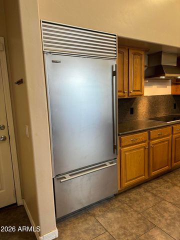 3953 E FLOSSMOOR Avenue, Mesa, AZ 85206