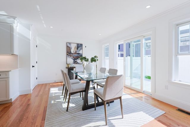 54 South St, Medford, MA 02155