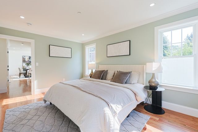 54 South St, Medford, MA 02155