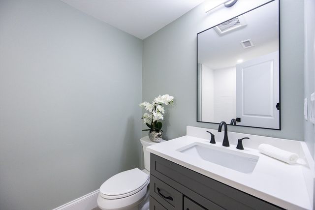 54 South St, Medford, MA 02155