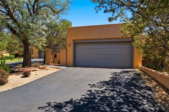 3101 Old Pecos Trail 506, Santa Fe, NM 87505