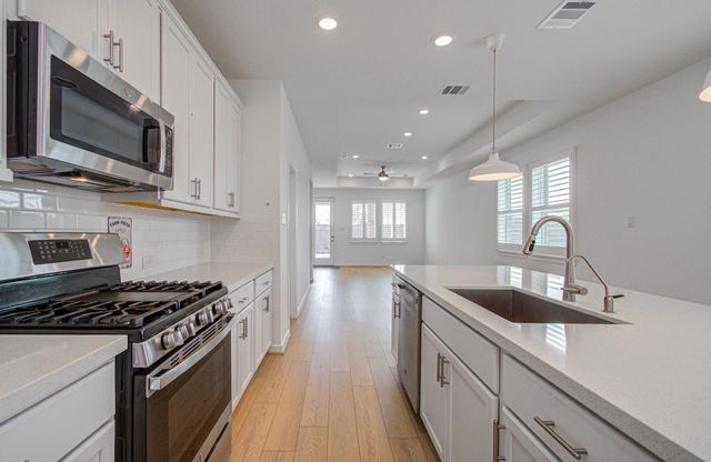 17602 Carnation Glen Dr, Richmond, TX 77407