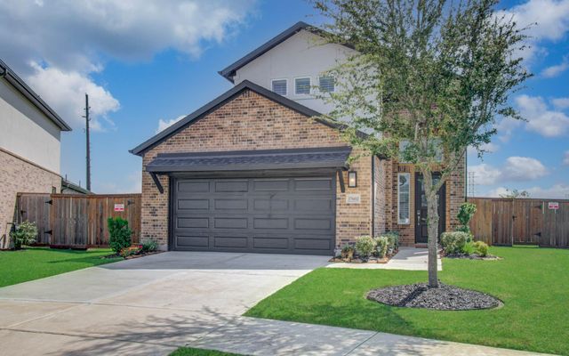 17602 Carnation Glen Dr, Richmond, TX 77407
