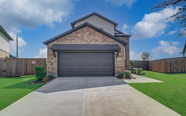 17602 Carnation Glen Dr, Richmond, TX 77407