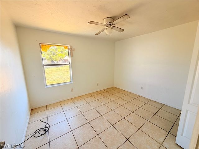 419 NE 16th PL, Cape Coral, FL 33909