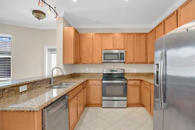 2403 S SHINE AVENUE B, Orlando, FL 32806