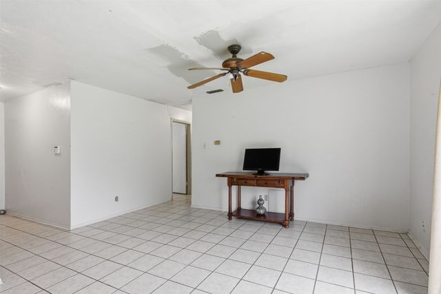 6435 Moonhill Drive, Dallas, TX 75241