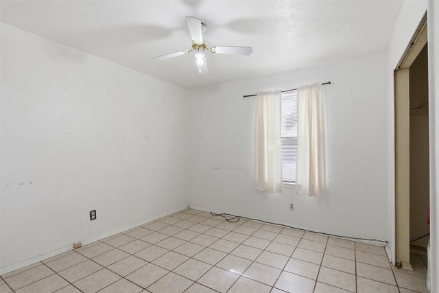 6435 Moonhill Drive, Dallas, TX 75241