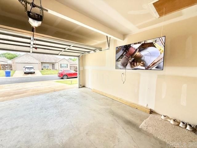 2095 Matthews Meadow Lane, Conway, AR 72032