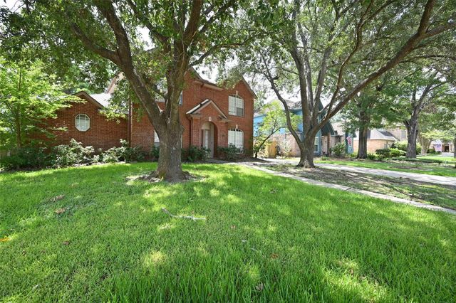 6419 Sutter Park Lane, Houston, TX 77066