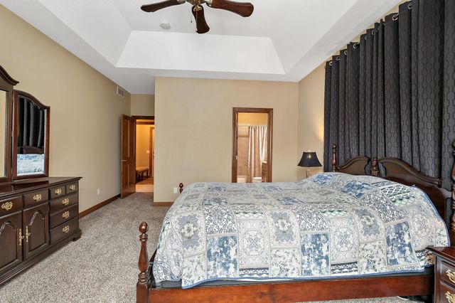 2269 Wildwood Drive, Shakopee, MN 55379