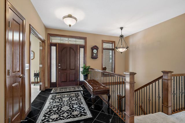 2269 Wildwood Drive, Shakopee, MN 55379