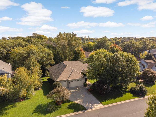 2269 Wildwood Drive, Shakopee, MN 55379