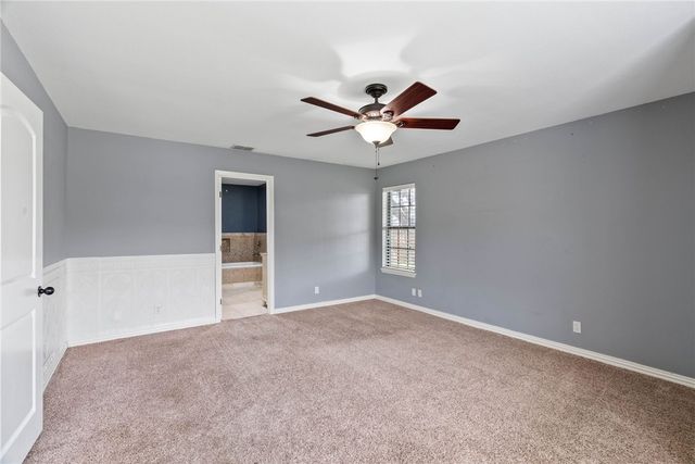 2480 Henrietta Pl, Ingleside, TX 78362