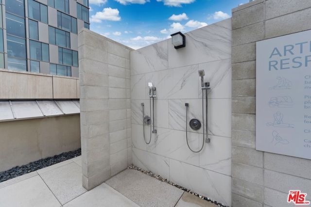 889 Francisco Street 1508, Los Angeles, CA 90017