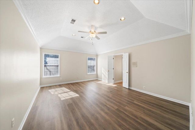 6333 OAK WALK LN, Bartlett, TN 38135