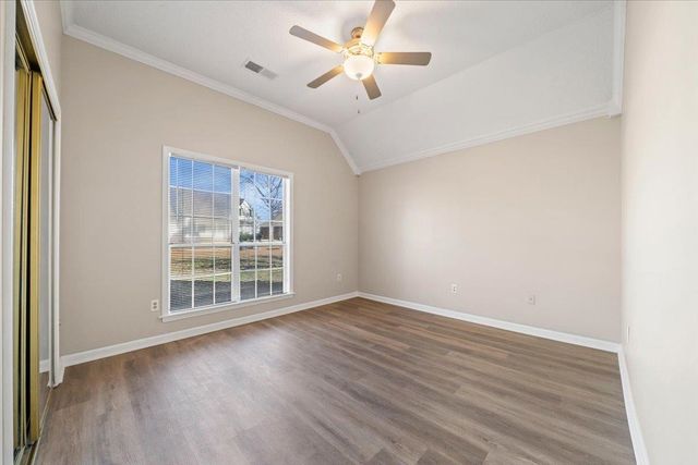 6333 OAK WALK LN, Bartlett, TN 38135