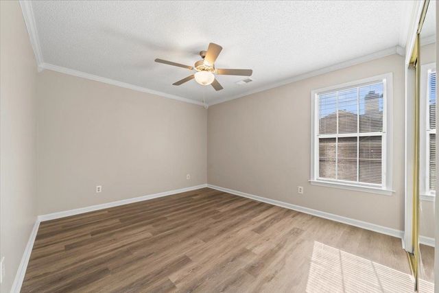 6333 OAK WALK LN, Bartlett, TN 38135