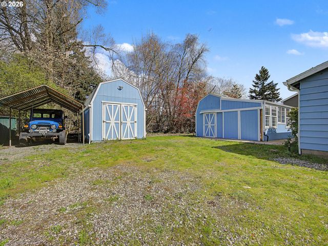 8695 Se ROOTS Rd, Clackamas, OR 97015