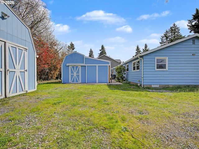 8695 Se ROOTS Rd, Clackamas, OR 97015