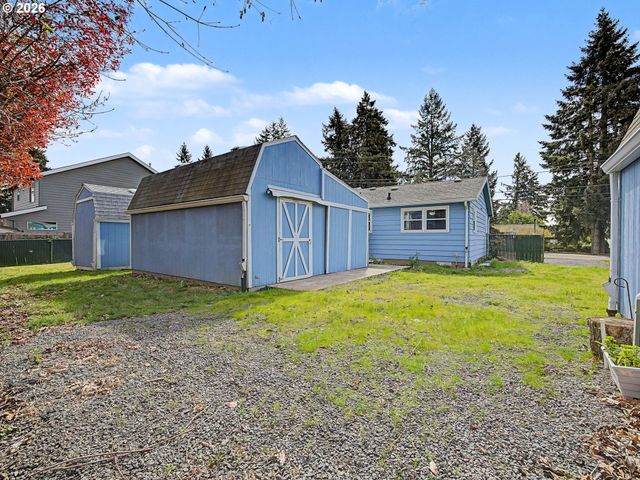 8695 Se ROOTS Rd, Clackamas, OR 97015