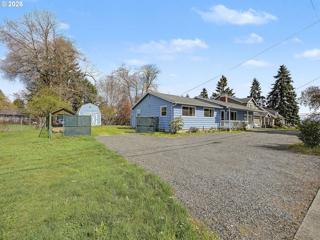 8695 Se ROOTS Rd, Clackamas, OR 97015