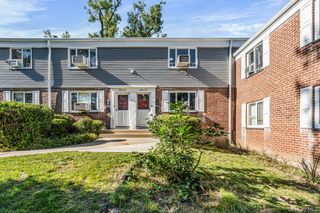 226-29 Manor Rd #2 Upper, Queens Village, NY 11427