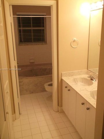 7506 NW 3rd Ct, Plantation, FL 33317