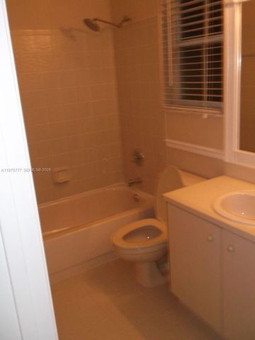 7506 NW 3rd Ct, Plantation, FL 33317