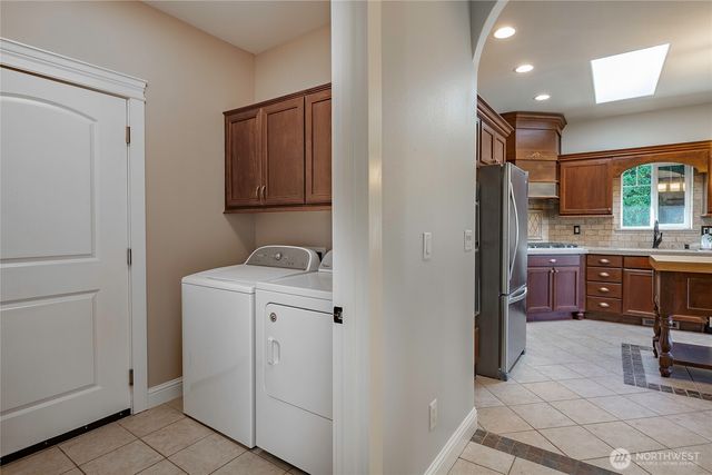 4448 Castlerock Drive, Blaine, WA 98230