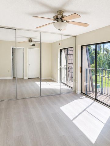 7312 73rd Way, West Palm Beach, FL 33407