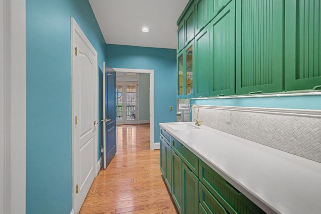 117 Wentworth Ave, Nashville, TN 37215