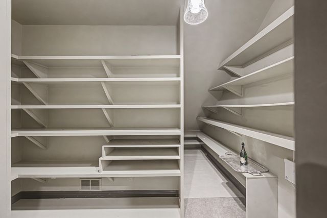 117 Wentworth Ave, Nashville, TN 37215