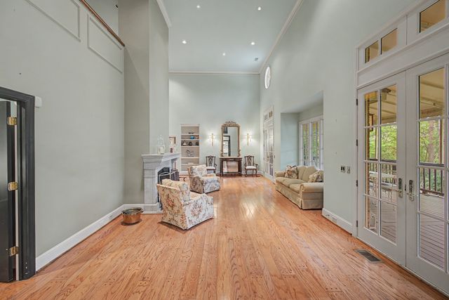 117 Wentworth Ave, Nashville, TN 37215