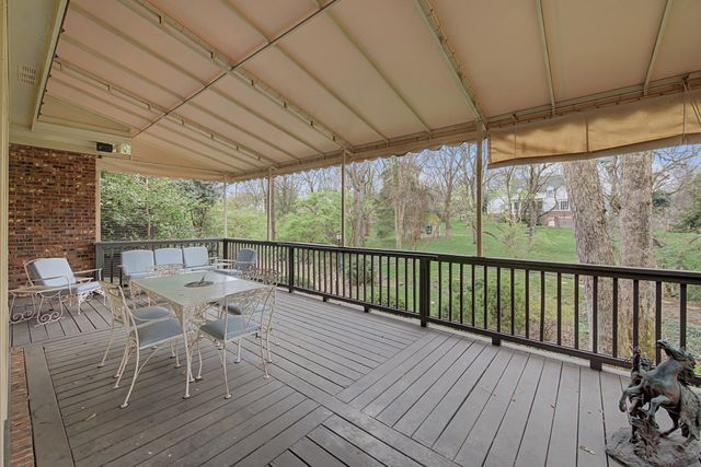 117 Wentworth Ave, Nashville, TN 37215