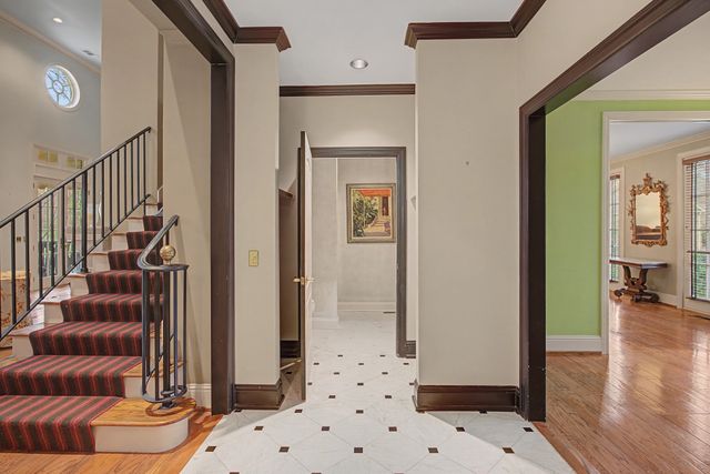 117 Wentworth Ave, Nashville, TN 37215