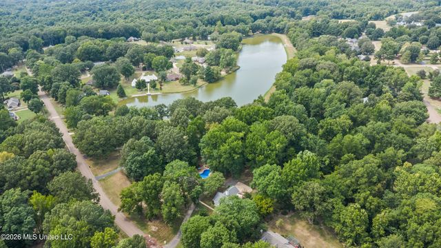 2140 Macintosh Drive, Horn Lake, MS 38637