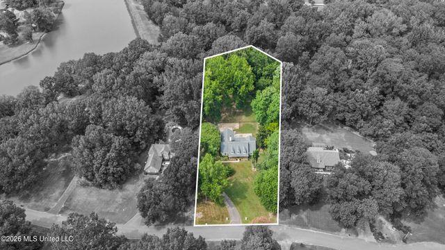 2140 Macintosh Drive, Horn Lake, MS 38637