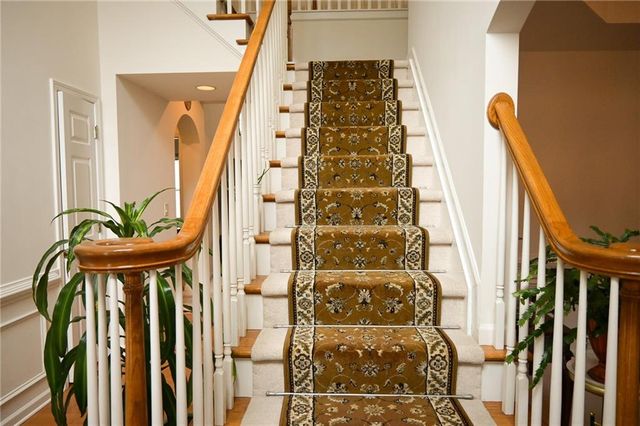 385 Simonton Crest Drive, Lawrenceville, GA 30045