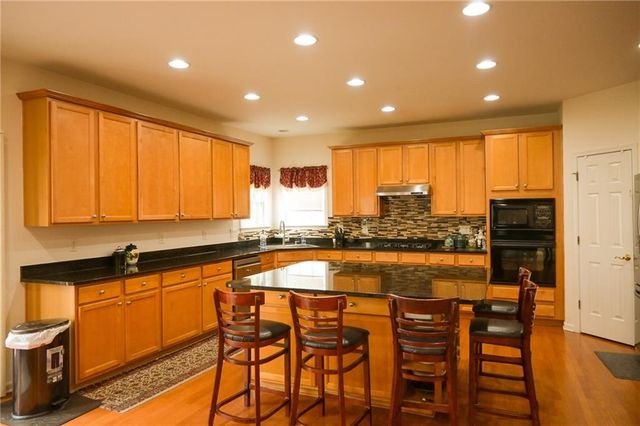 385 Simonton Crest Drive, Lawrenceville, GA 30045