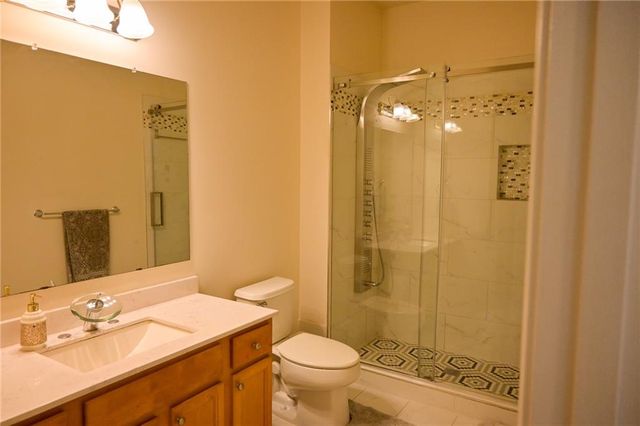 385 Simonton Crest Drive, Lawrenceville, GA 30045