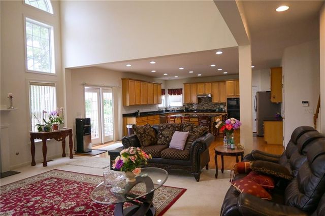 385 Simonton Crest Drive, Lawrenceville, GA 30045
