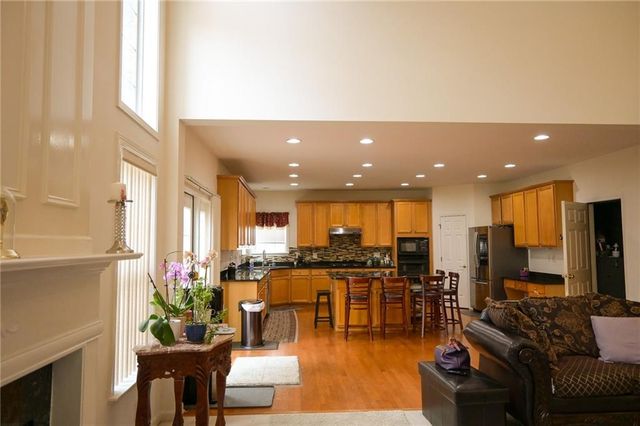 385 Simonton Crest Drive, Lawrenceville, GA 30045