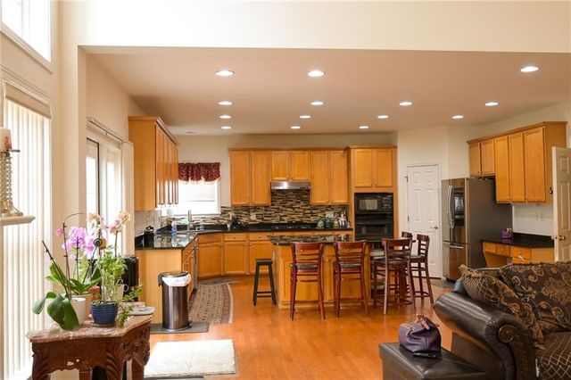 385 Simonton Crest Drive, Lawrenceville, GA 30045