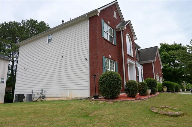 385 Simonton Crest Drive, Lawrenceville, GA 30045